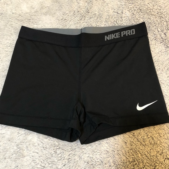 volleyball nike pro shorts